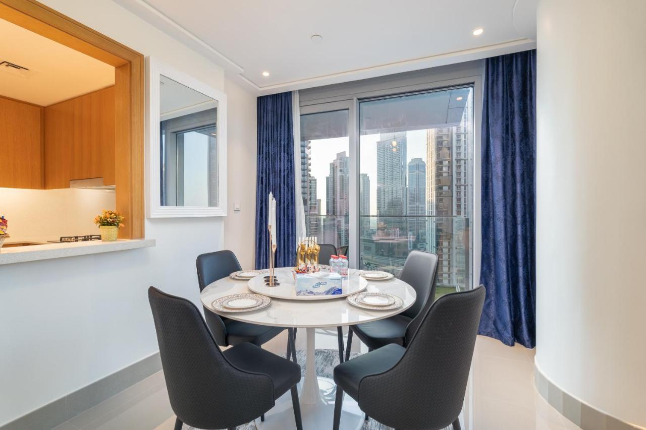 Trinity Holiday Homes - Opera Grand Downtown Dubai Exterior foto